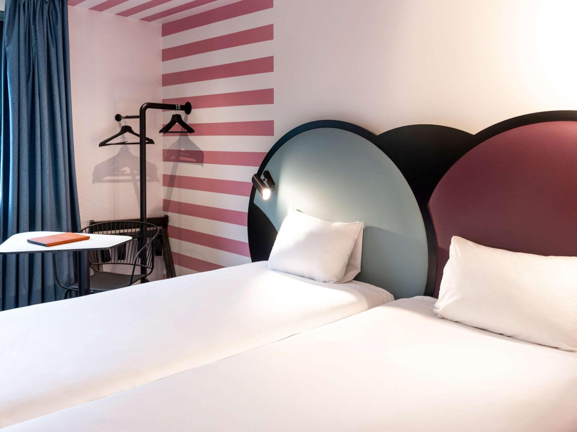 Ibis Styles Paris Saint Denis Pleyel Hotel Екстериор снимка