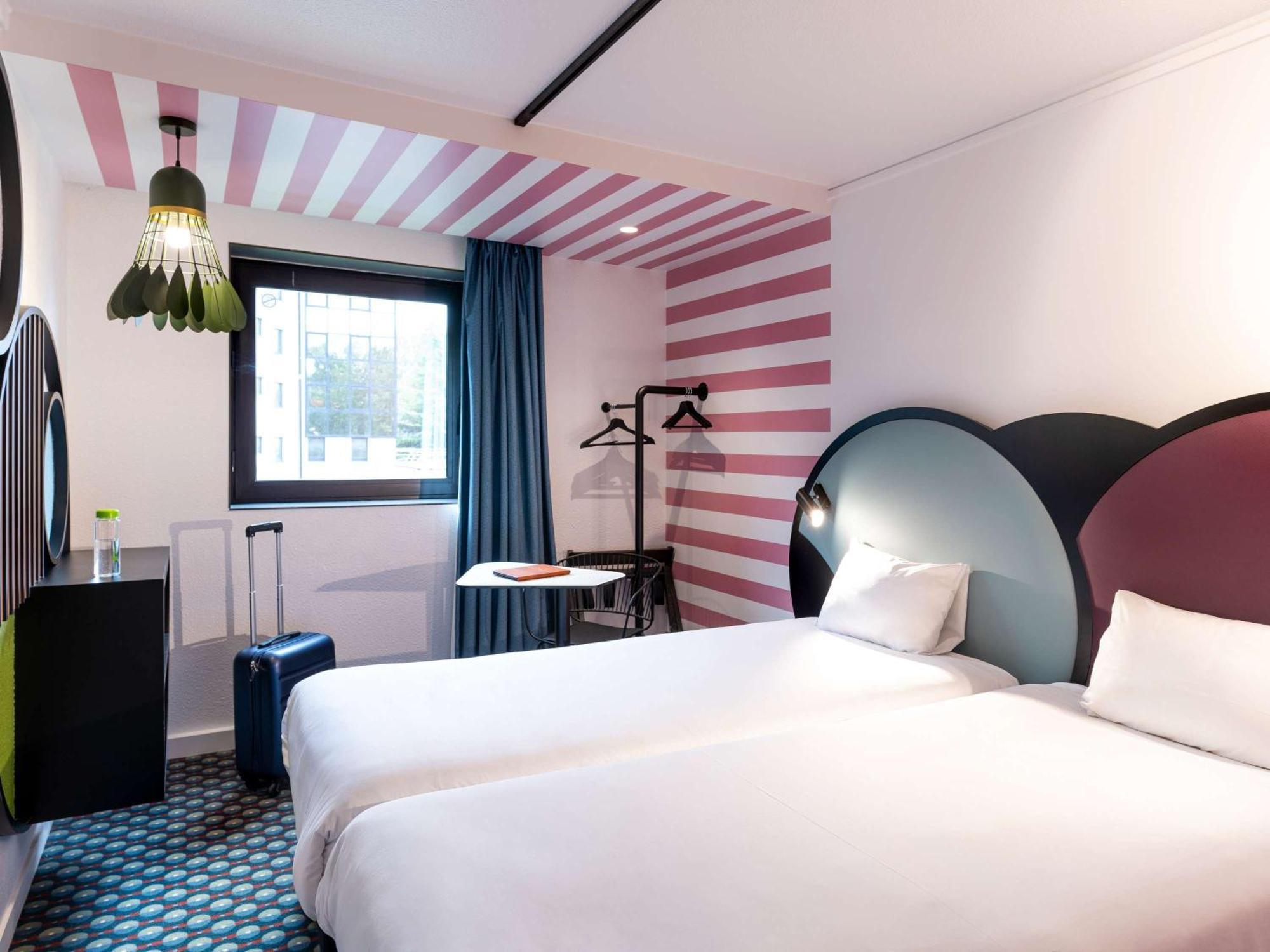 Ibis Styles Paris Saint Denis Pleyel Hotel Екстериор снимка